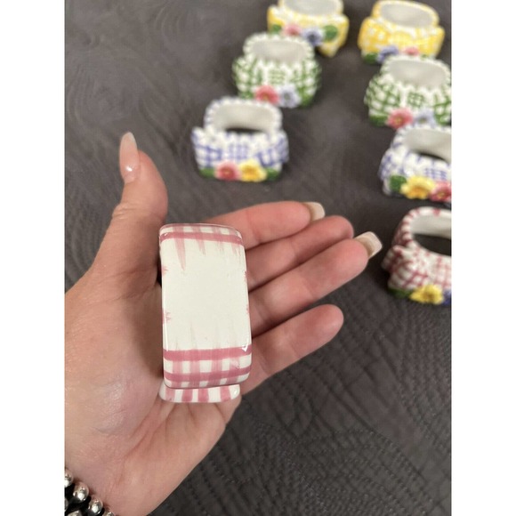Set Of 8 Ceramic Floral Napkin Rings Bow Plaid By Lady Jayne NWOT - Picture 4 of 6